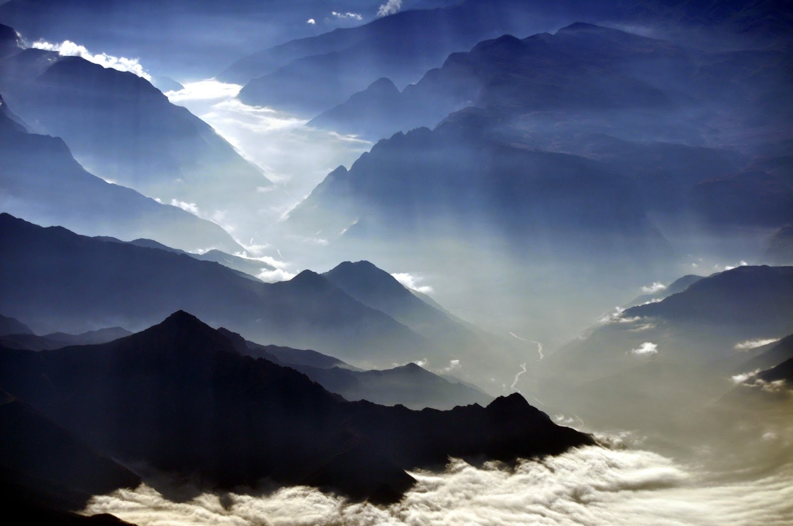 minero trotamundos - mining globetrotter: D. Alberto Benavides de la