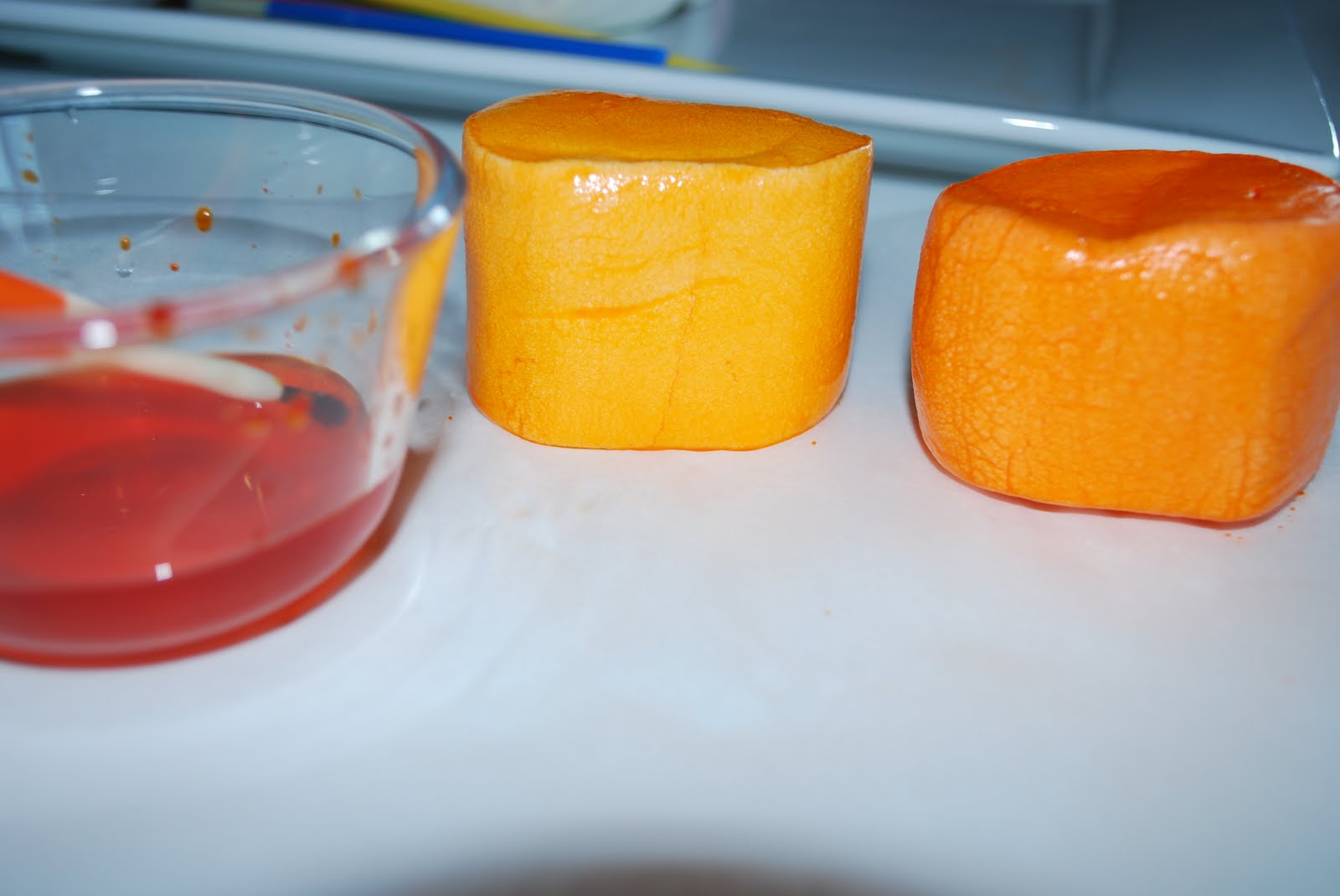 How to Color Marshmallows