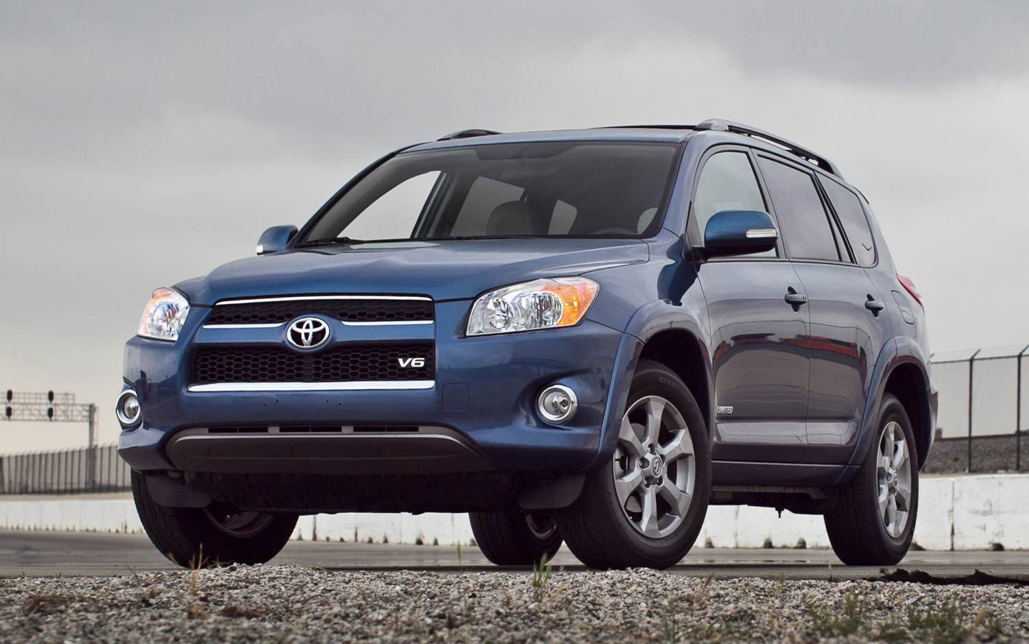 10. 2011 Toyota RAV4 Limited for sale on Craigslist - wide 2
