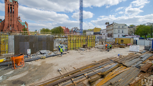 Budowa biurowca Immobile K3 przy placu Kościeleckich w Bydgoszczy