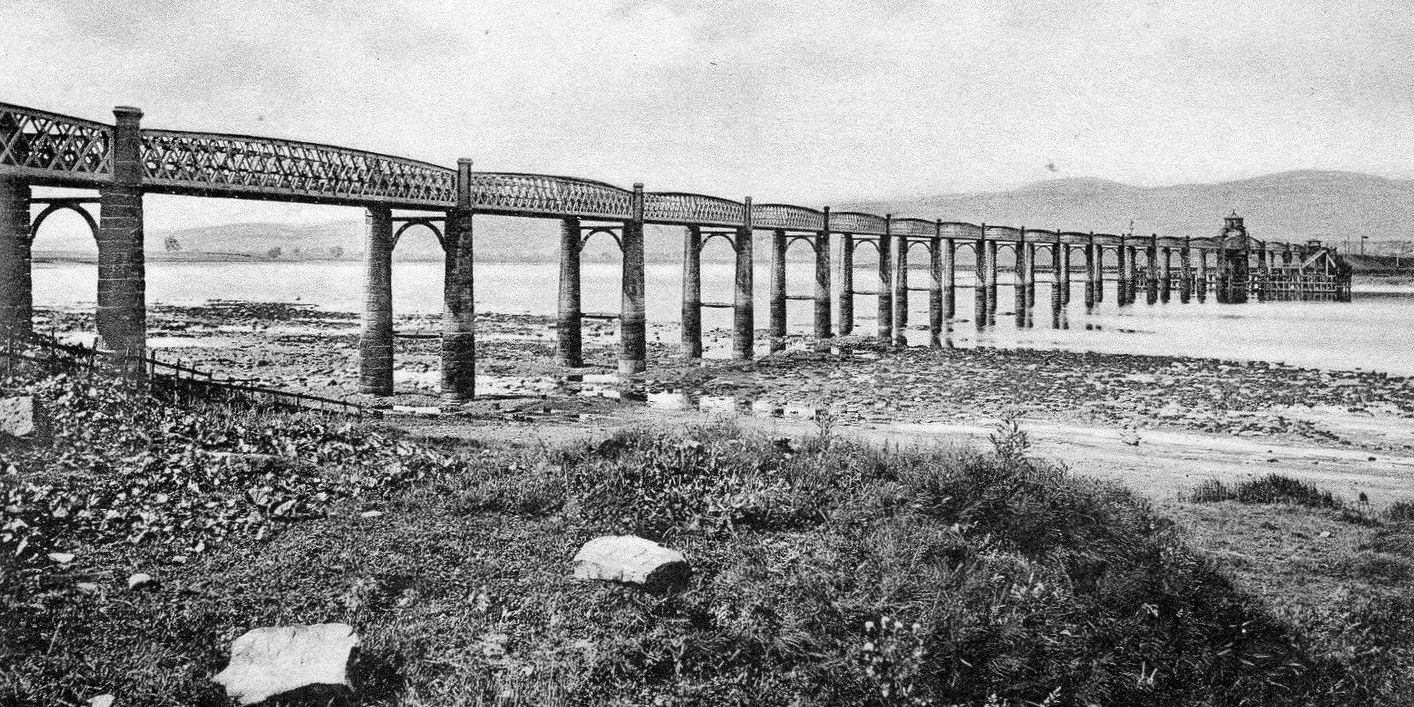 Tour Scotland Old Photograph Swing Bridge Alloa Scotland