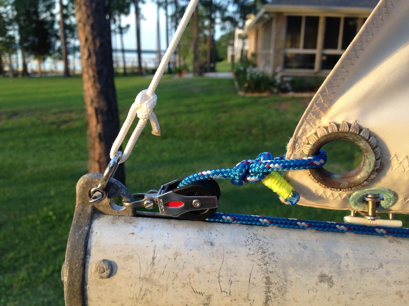 Small Boat Restoration O'Day Daysailer II Topping Lift