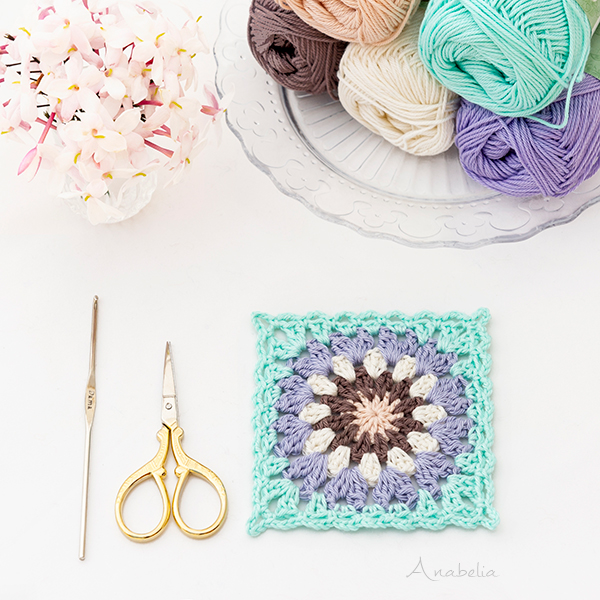 What's on my crochet hook, Anabelia Craft Design What's on my crochet hook, Anabelia Craft Design