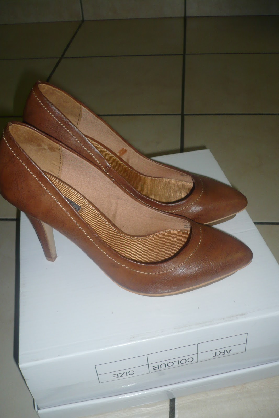 escarpin camel femme