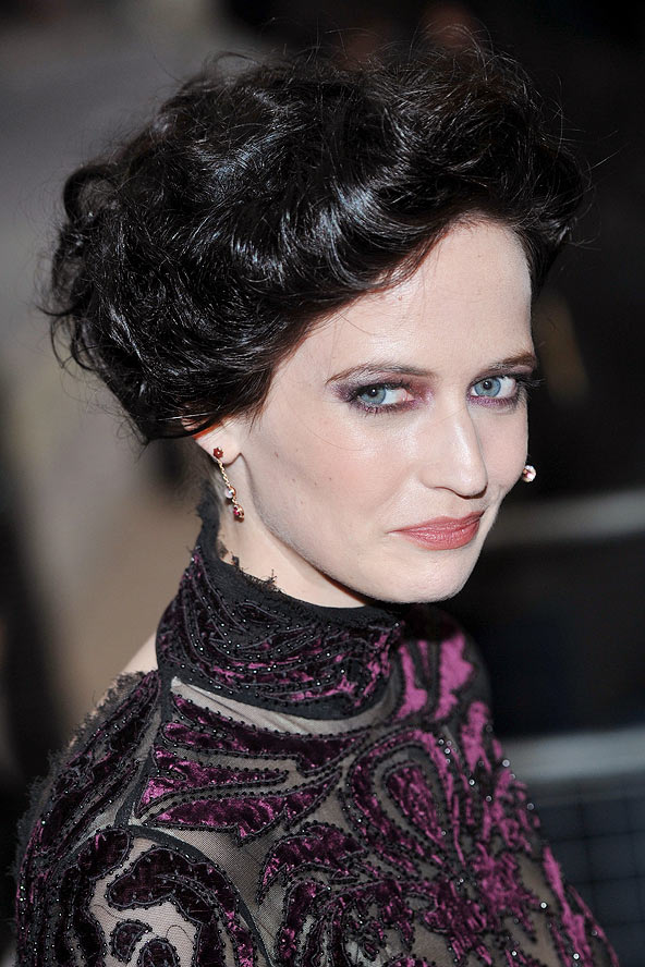 Hollywood: Eva Green Latest Hairstyles 2012
