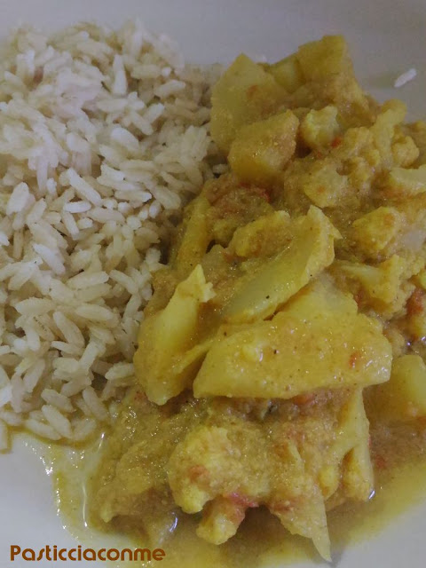 curry di patate e cavolfiore - aloo gobi