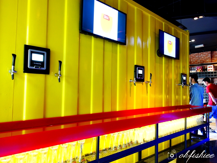 mosaik optager Elskede oh{FISH}iee: Tap It Out, Malaysia's First Self-Service Beer ATM @ Soho KL