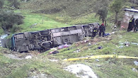 Unos 20 muertos y 25 heridos dejó despiste de bus en la Carretera Central El accidente se registró