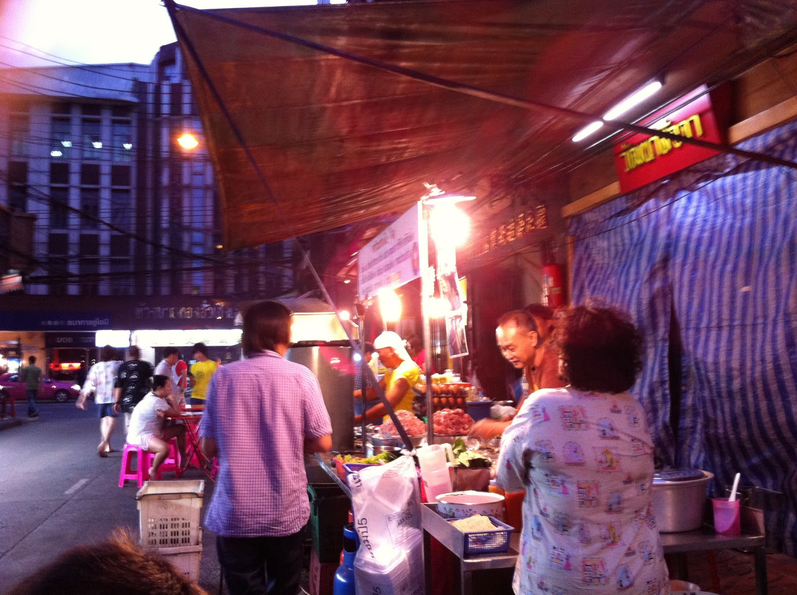 An Ever-Ready Feast: Eat Bangkok: Chinatown