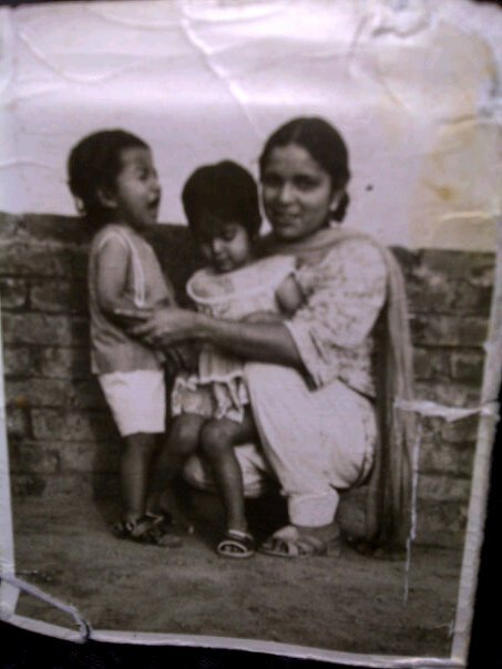 Actor Sonu Sood Childhood Pic with Mother Saroj Sood & Elder Sister Monika Sood (Monika Sharma) | Actor Sonu Sood Childhood Photos | Actor Sonu Sood Real-Life Photos