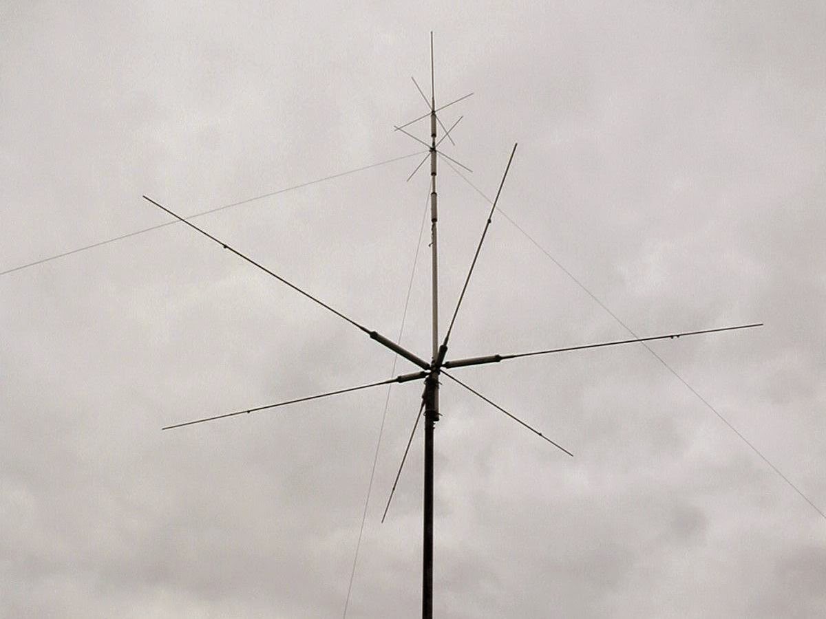 5 28 мгц. гудвин антенна аа 8. 5 28 мгц. 5 28 мгц. антенна вертикал на 7 мгц.