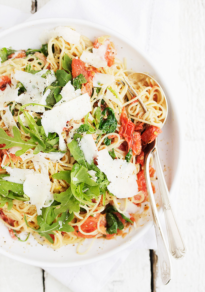 Blistered Tomato And Mascarpone Pasta