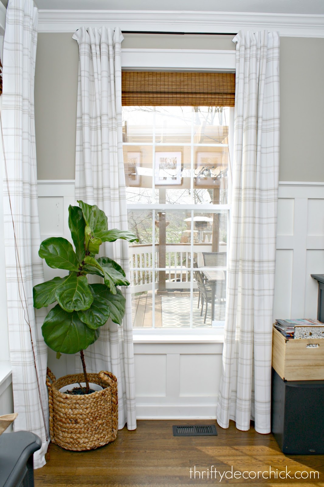 How to make store bought drapes look custom Thrifty Decor Chick Thrifty DIY, Decor and