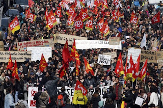 La clase trabajadora y el movimiento estudiantil paralizan el Estado francés