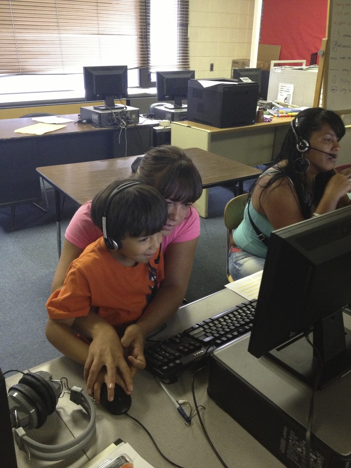 Reader To Reader More Families Benefit From DiscoverBooks Program In 