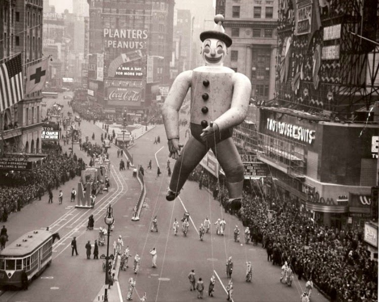 A Vintage Nerd, Vintage Blog, Vintage New York, Vintage Thanksgiving Parade