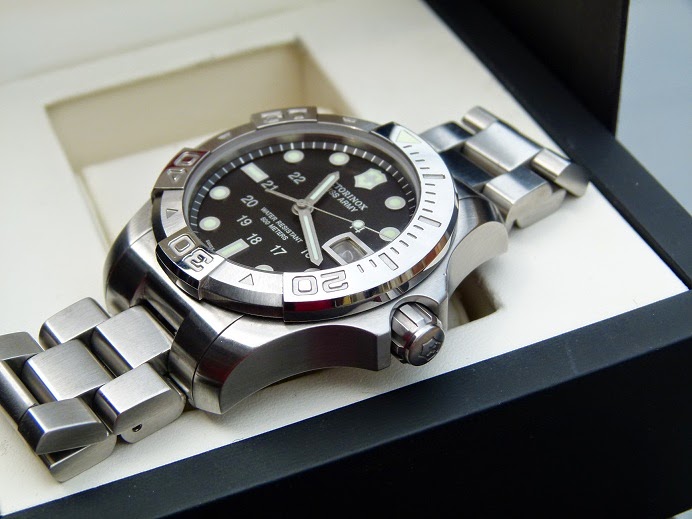jual jam victorinox