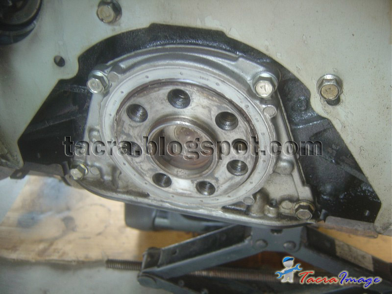 tacra's diy garage Oil Seal Flywheel