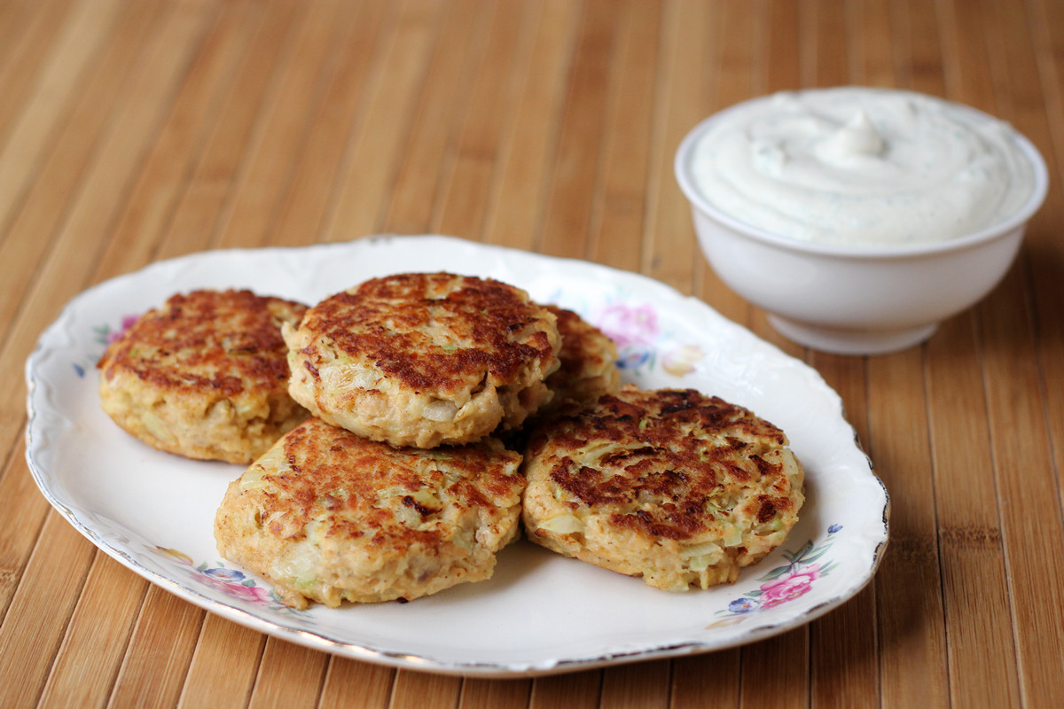 Cookistry Salmon Croquettes with Dill Sauce