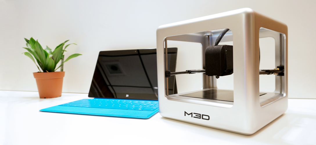 01-M3D-Michael-Armani-David-Jones-Micro-3D-Printer-www-designstack-co