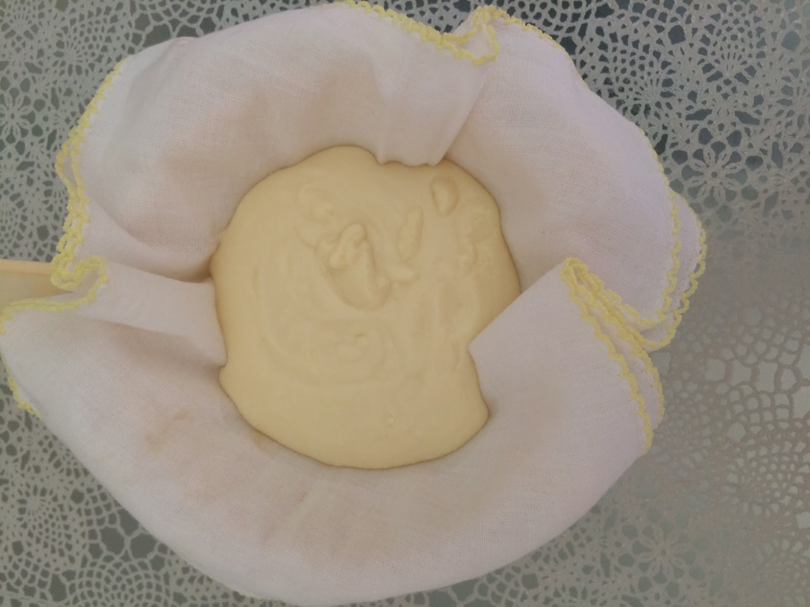 Evde Labne Peynir Yapımı Kurumsal Ev Hanımı