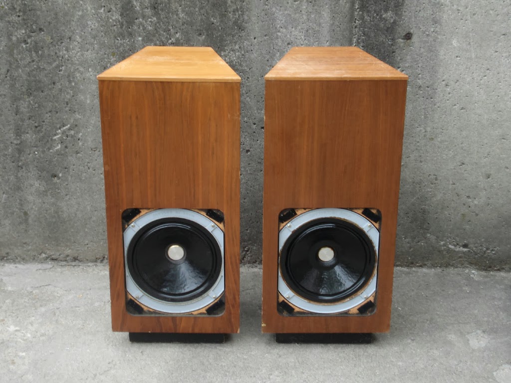 SEVENTIES STEREO Just arrived! Goodmans Dimension 8 speakers, Arcam