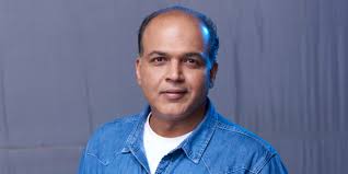Ashutosh Gowariker Family Wife Son Daughter Father Mother Age Height Biography Profile Wedding Photos