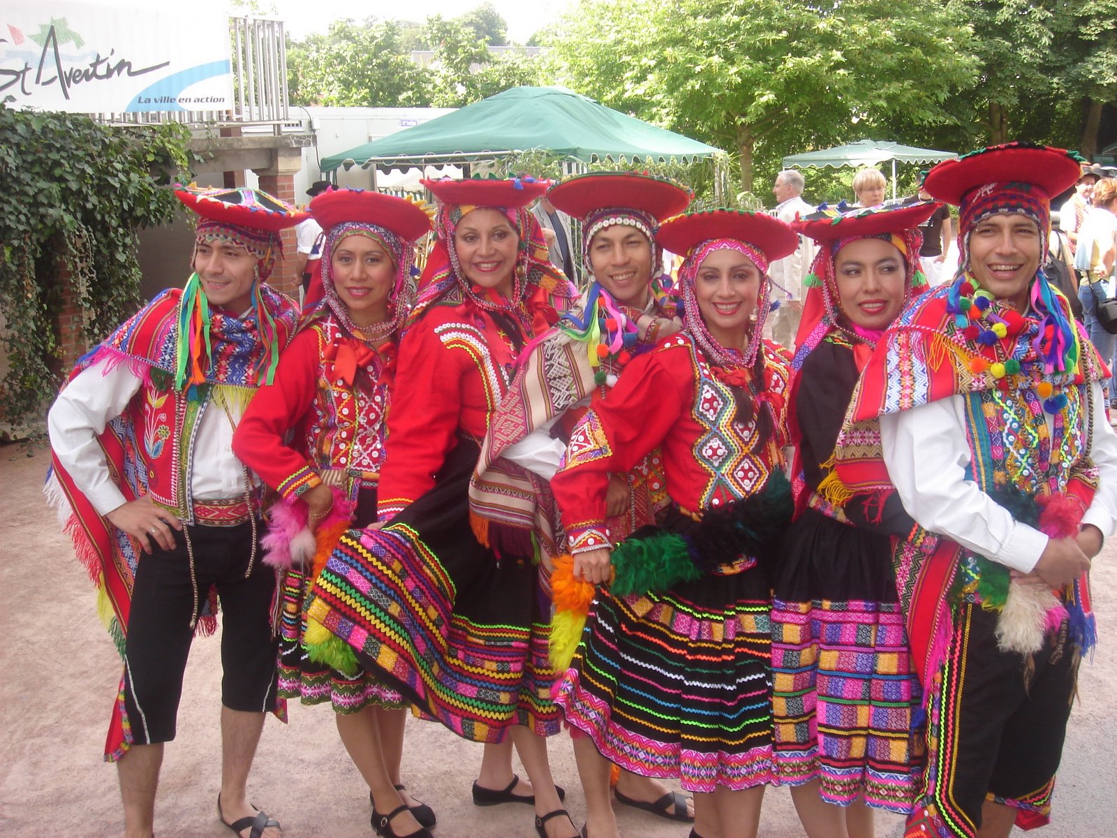 Peru Tipicos Vestimenta Perú Vestimentas Peruvian Tipica Bailes Costumbres ...