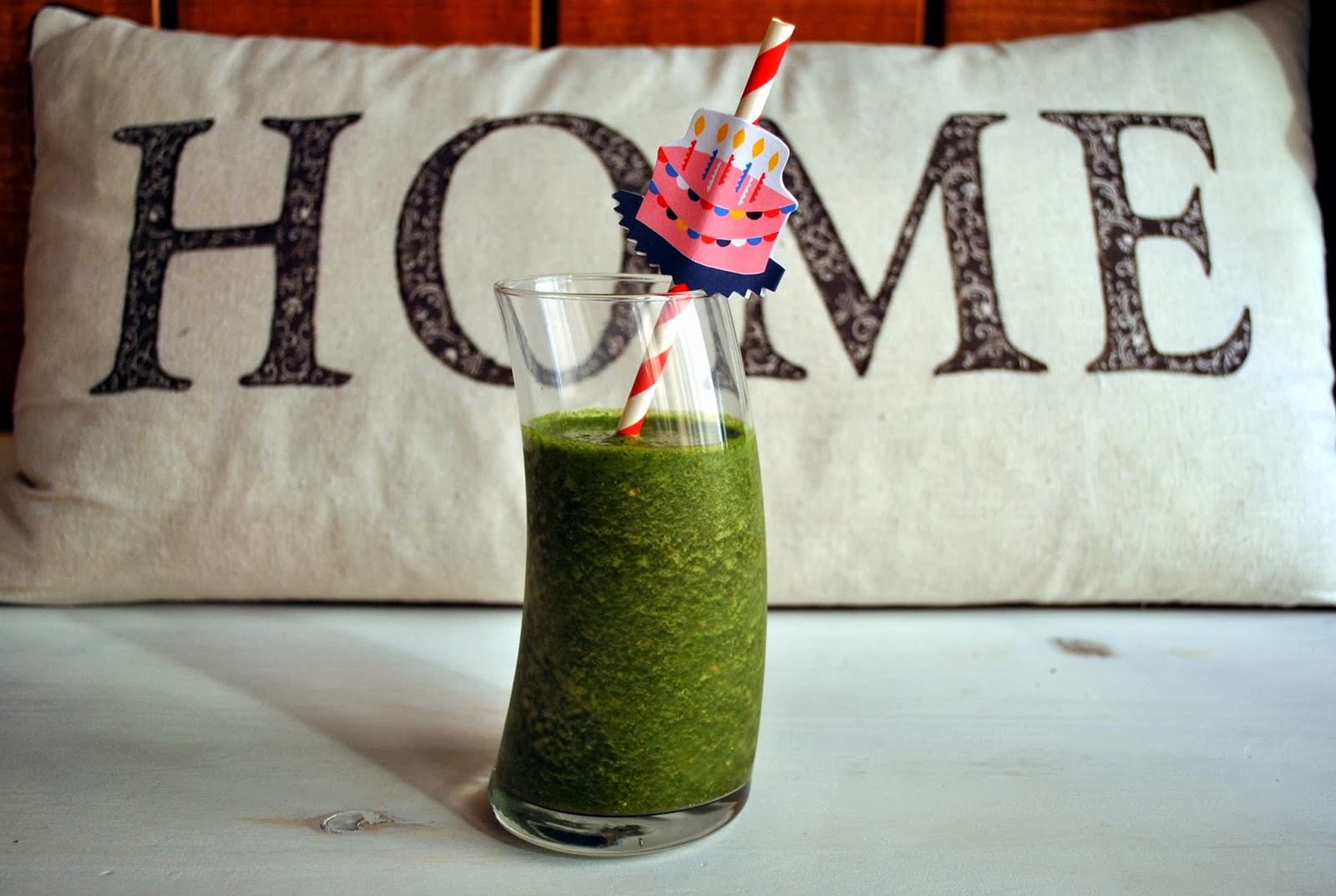 Green Juice Pomegranate, Kale & Orange Juice (Suco Verde Romã, Couve Kale & Suco de Laranja