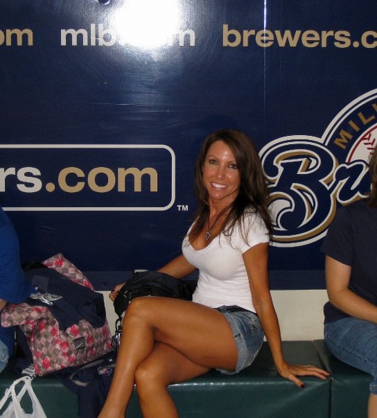 Pro Cheerleader Heaven Brewers' Super Fan Front Row Amy