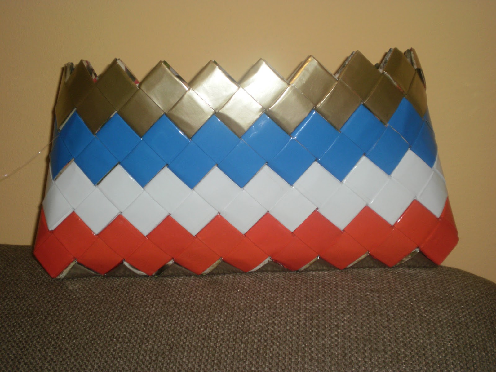 Magazine wrapper bags