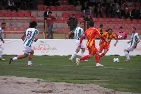 Nazilli’den ilk imza - Son dakika TFF 2. Lig haberleri ...