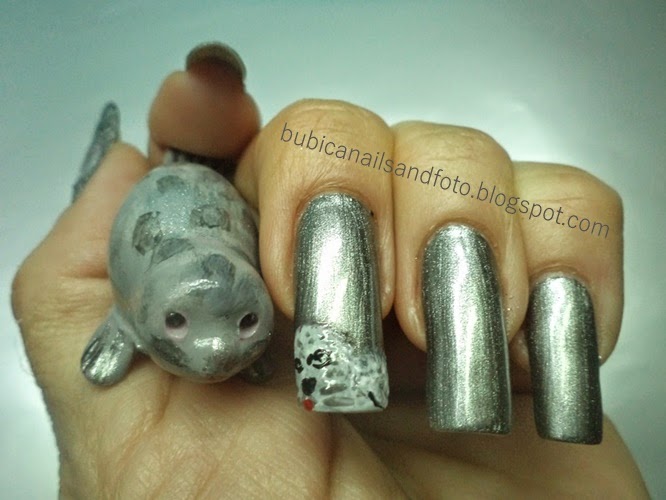 simple nails 857 Andre the seal... seal nail, seal nail art