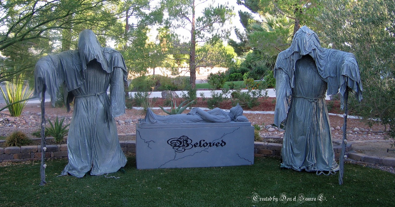 Paper Talk With Samra Monster Mud Halloween Statues Beloved Tombstone and it's Guardians