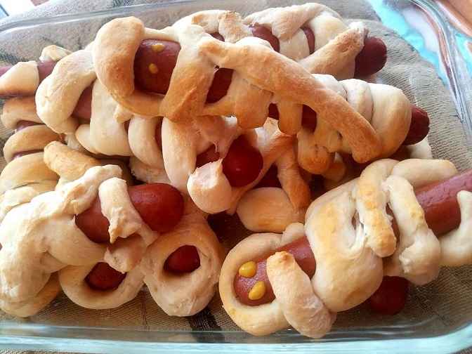 Hot Dog Biscuit Roll Recipe What's Cookin' Italian Style Cuisine