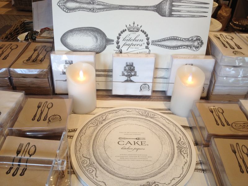 H O M E F R O N T Vintage Kitchen Papers for dining, serving