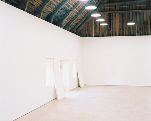 Vast empty spaces. Пустая комната. Темный коридор. Интерьер пустой комнаты. Пустая комната.