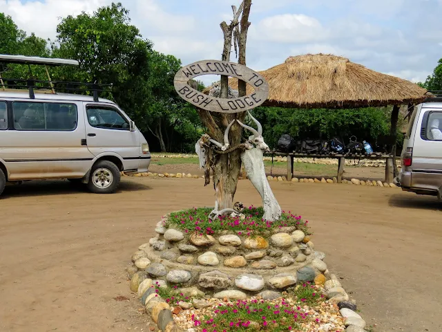 Welcome to Bush Lodge sign in Uganda