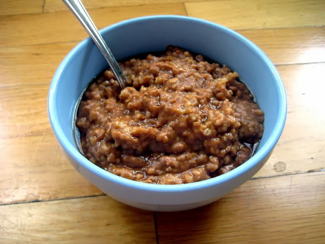 Sweet and Savory Shenanigans: Overnight Slow Cooker Pumpkin Oatmeal