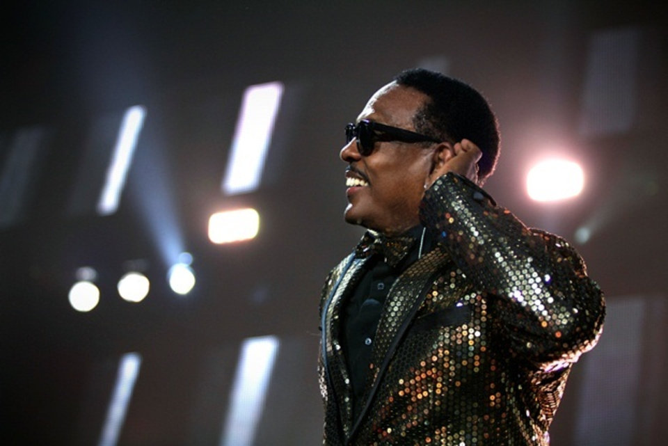 The Legendary Charlie Wilson Is Back With New Album "In It To Win It"