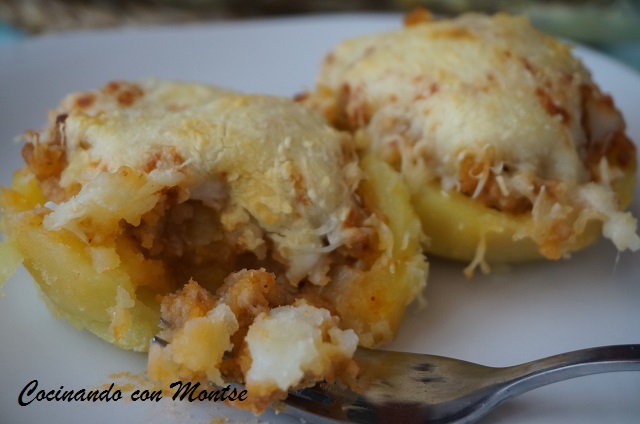 Patatas rellenas de carne picada y queso - Cocinando con Montse