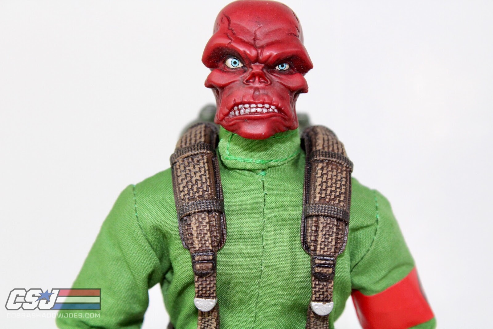 mezco red skull