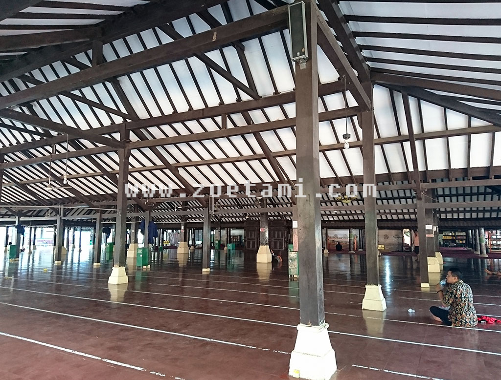 Destinasi Wisata di Cirebon, Majalengka, Kuningan