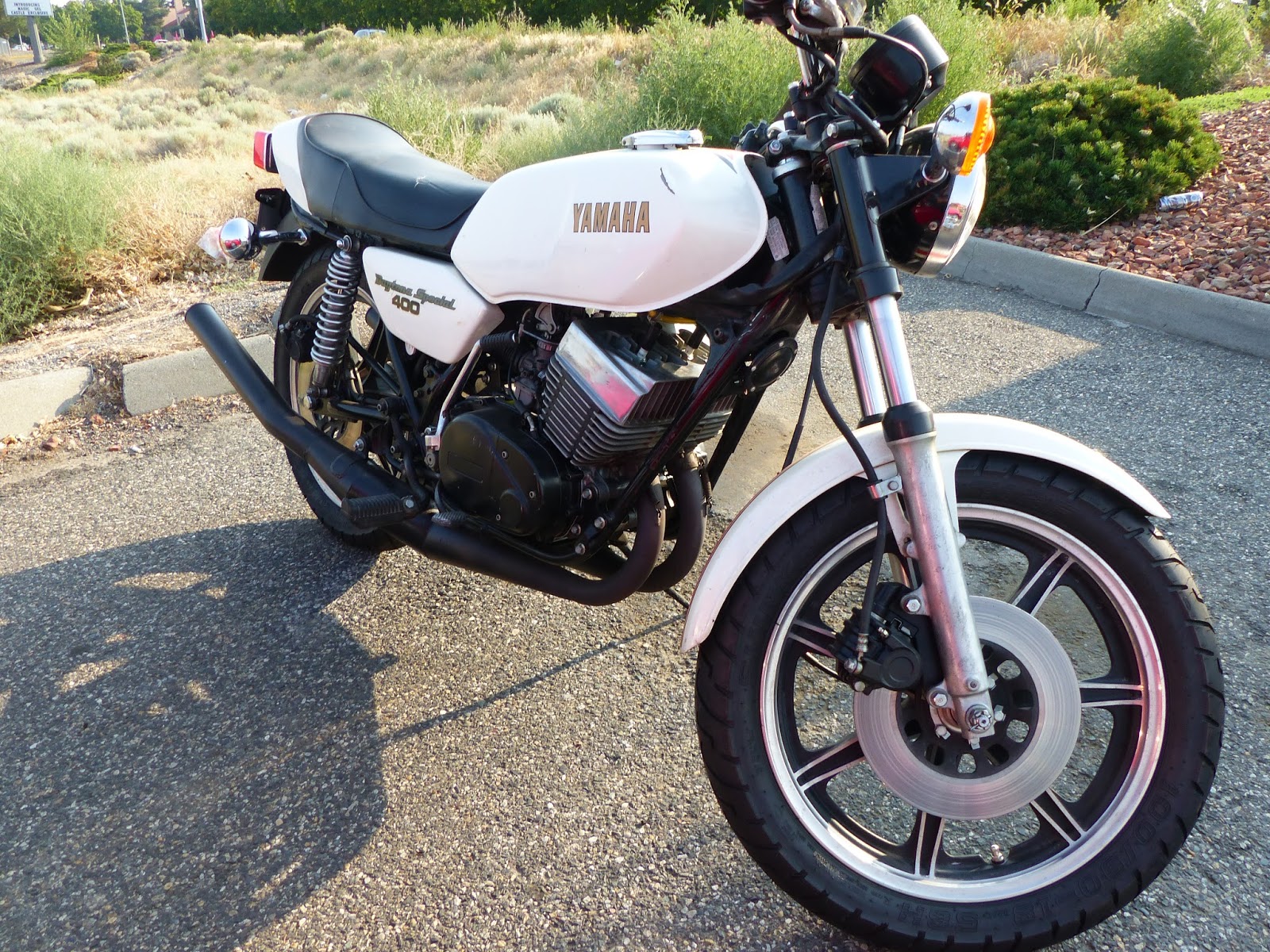 OldMotoDude Yamaha RD400 Daytona Special at the July 2015 Retro Riders