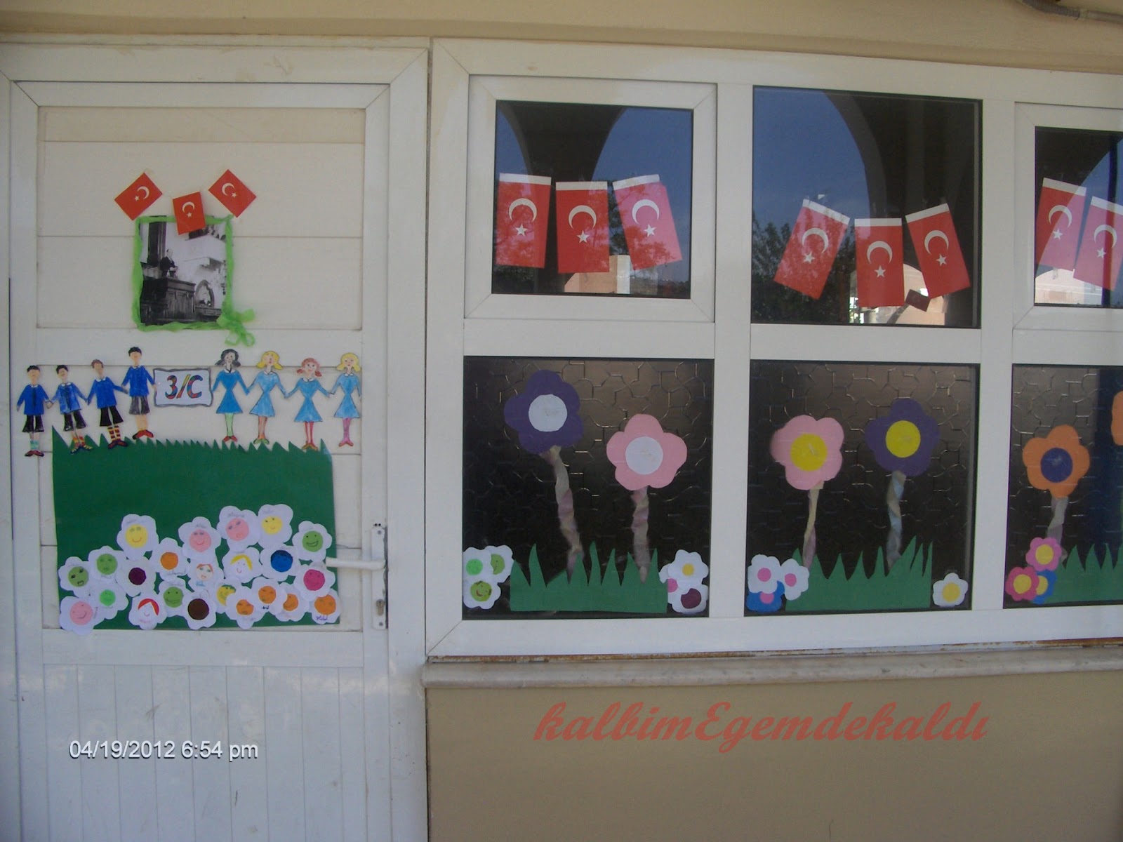 BARIŞ EGENİN ANNESİ: 23 NİSAN NEŞE DOLUYOR İNSAN :)