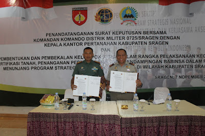 PENANDATANGANAN SURAT KEPUTUSAN  BERSAMA KODIM 0725/SRAGEN DAN DINAS PERTANAHAN