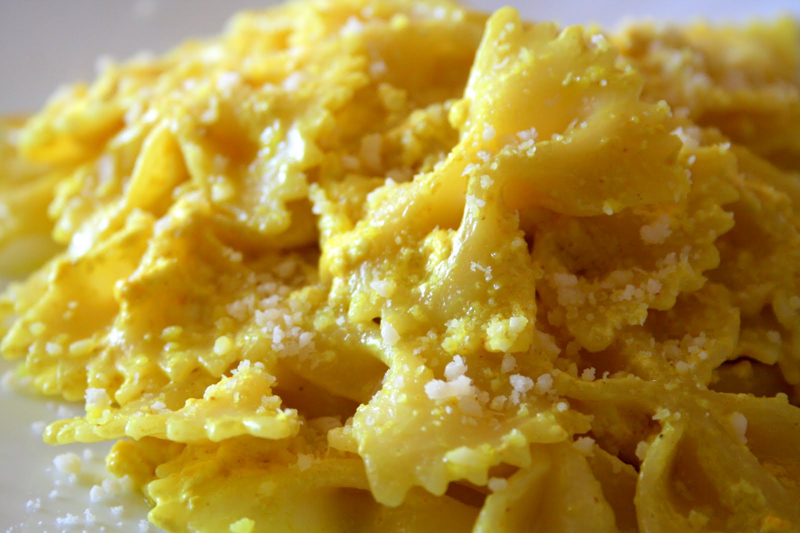 макароны с сыром и сахаром. макароны с творожным сыром. макароны с сыром. макароны с творожным сыром. макароны с сыром брынзой.