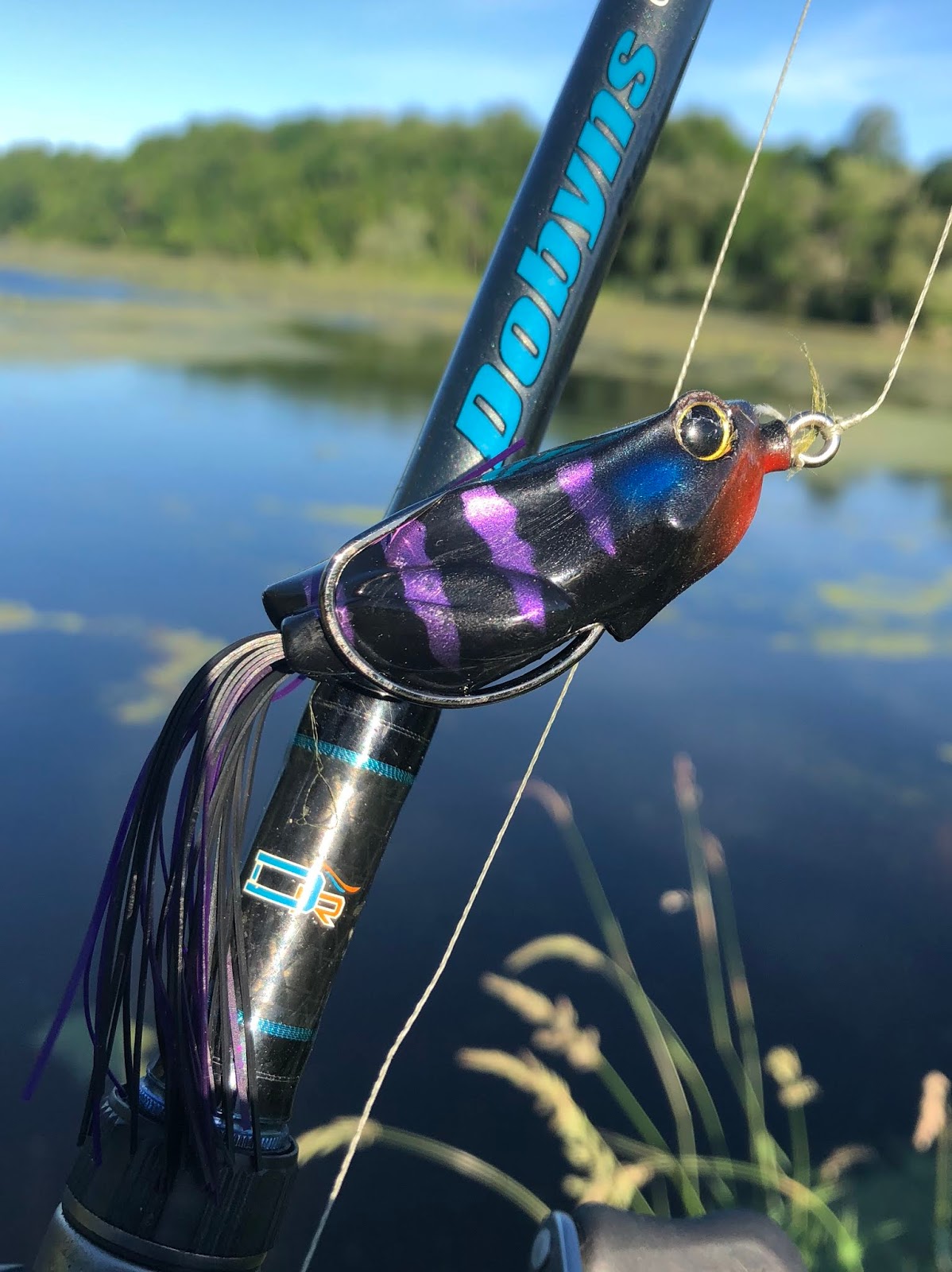 Bass Junkies Frog Pond Jackall Kaera Frog Review