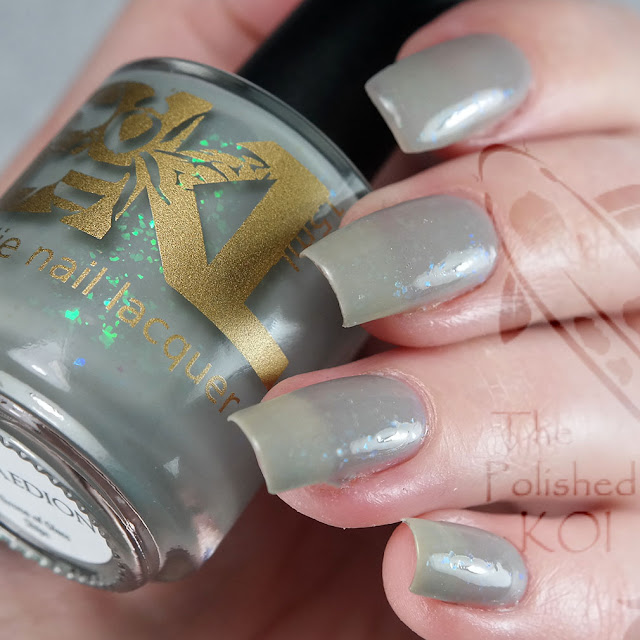 Bee's Knees Lacquer - Lysaedion