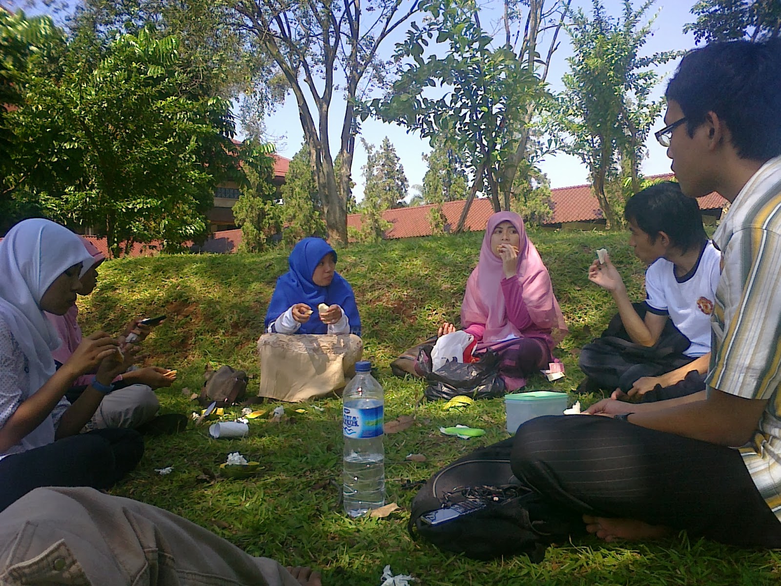 ThinkAbout Galau: Sasambo UI